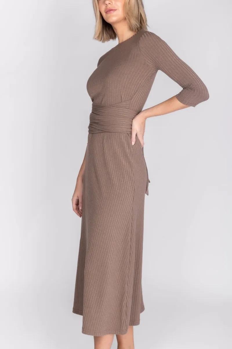 SARAH DRESS 3/4 SLEEVES (MOCHA)